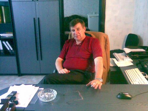 Юрий,73года,Луганск