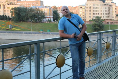 vlad,43года,Москва