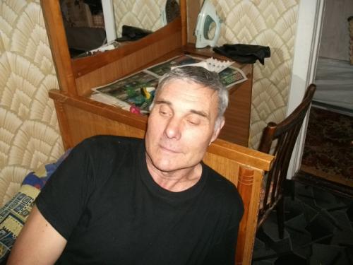 Николай,80лет,Казань