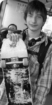 АНДРЕЙ,33года,Москва