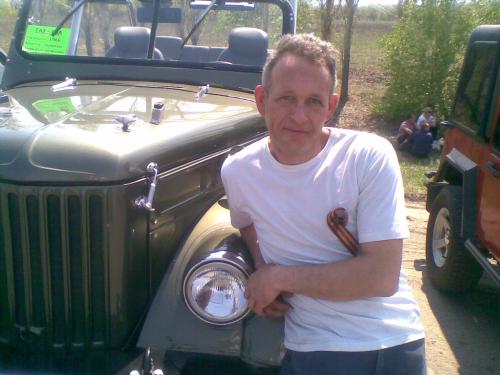 михаил,51год,Саратов