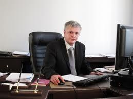Администратор,61год,Москва