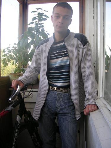 денис,37лет,Нижний Новгород
