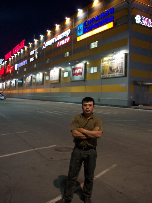 Oybek,39лет,Зеленогорск
