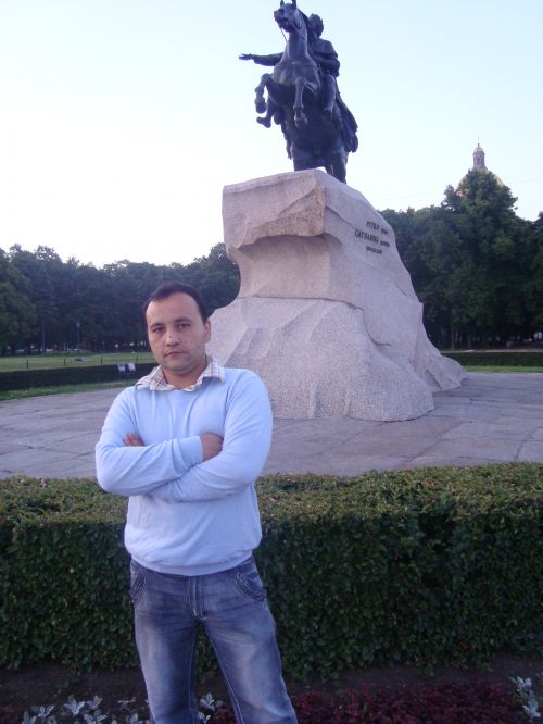 Улуг,42года,Пушкин