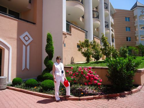 ДИНА,76лет,Саратов