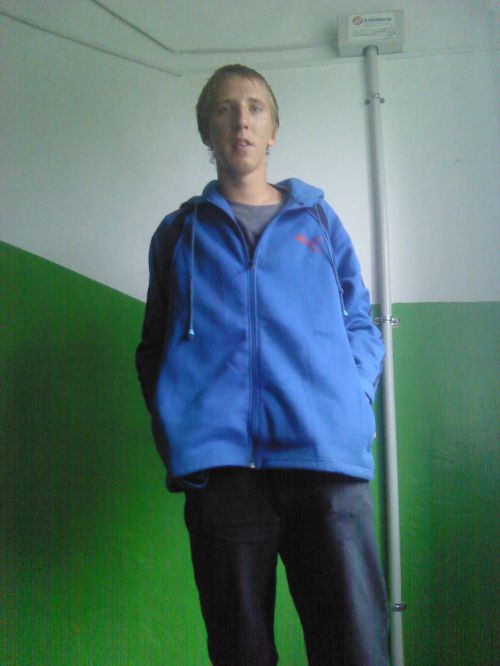denis,36лет,Барнаул